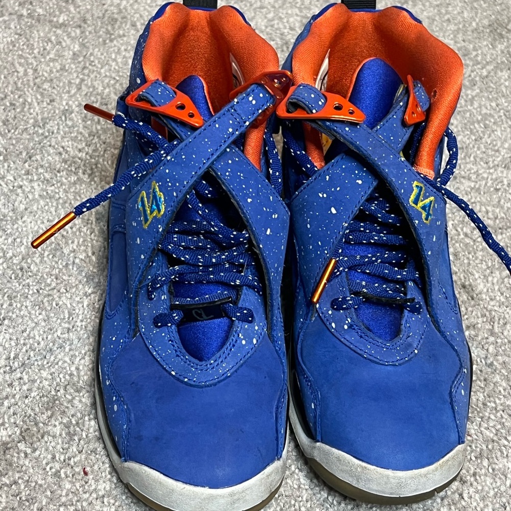 Jordan 8 Retro
Doernbecher (GS) size 5.5Y